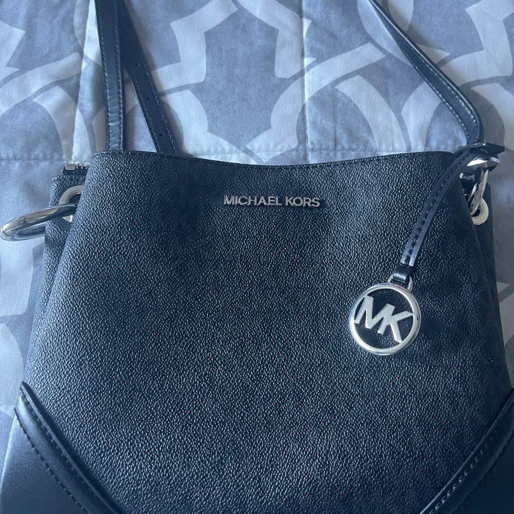 Michael Kors Crossbody Bag